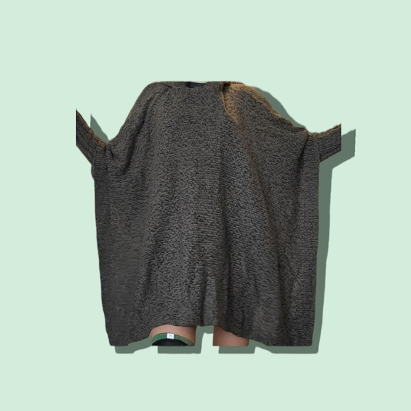 Olive Green Knitted Sweater - Picture 4 of 5